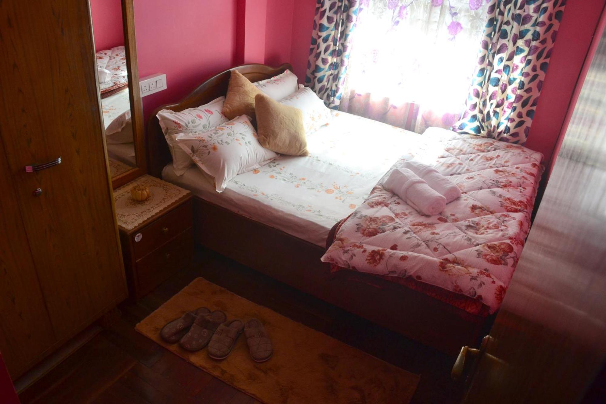 Salakha Homestay